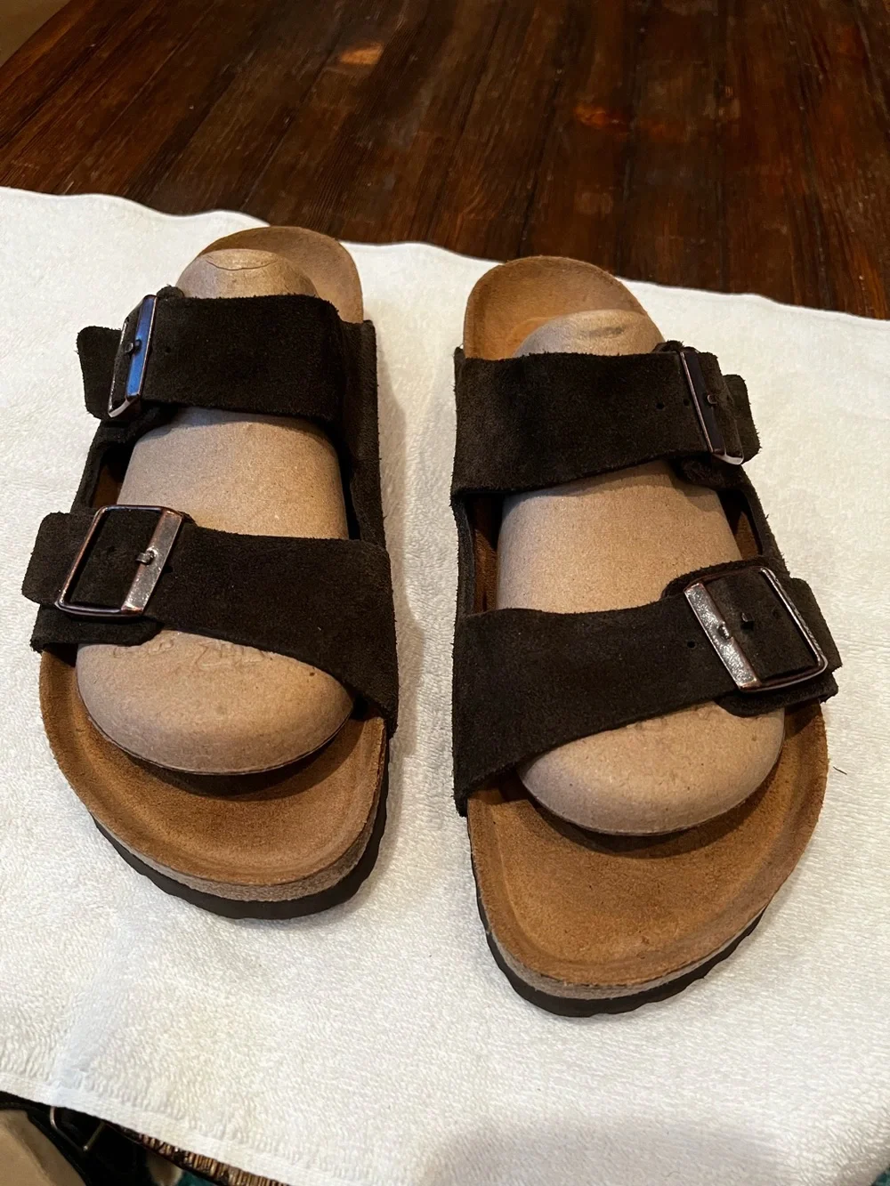 Classic Men's Two-Strap Suede Slide Sandals - Birkenstock Arizona